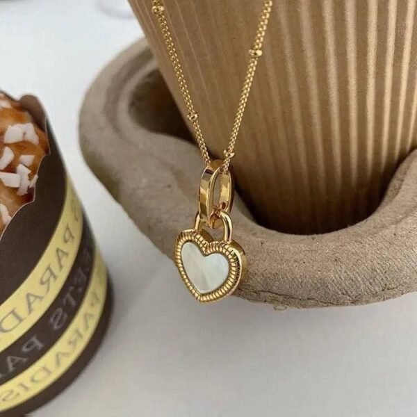 ⁦Double-Sided Heart Stainless Steel Necklace⁩ - الصورة ⁦3⁩